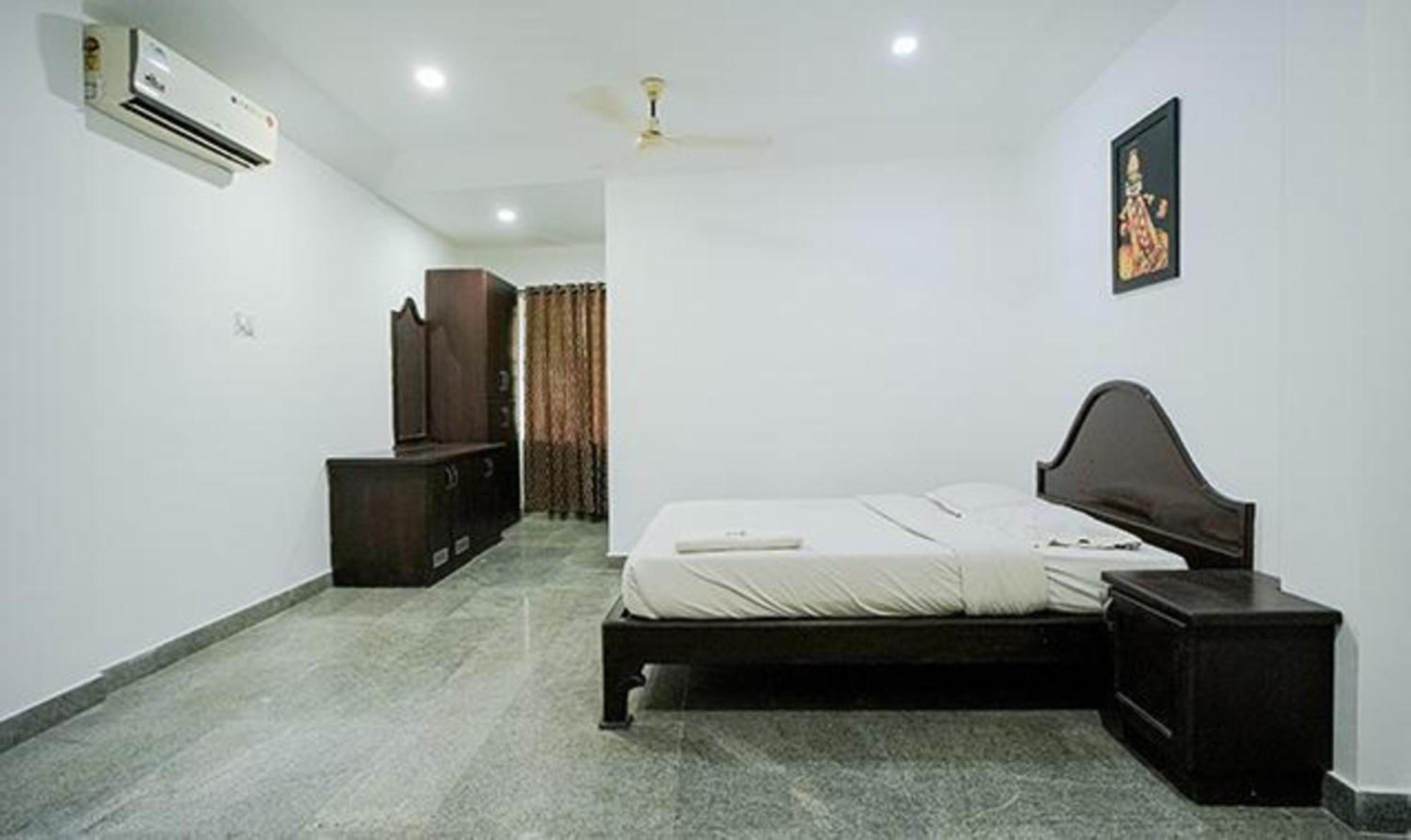 Fabhotel Lime Light Kochi Exterior foto
